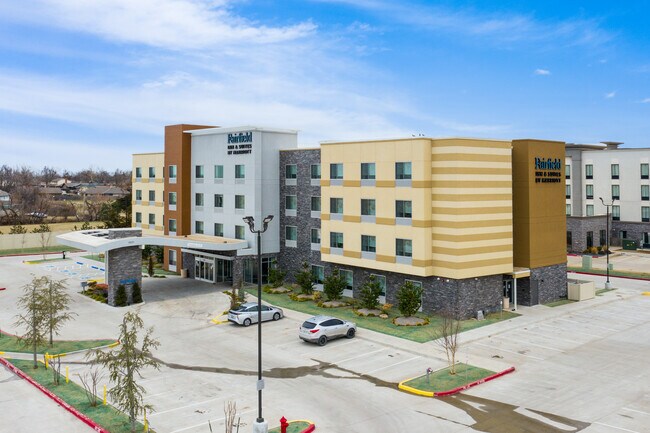 Plus de détails pour 1501 Domino Dr, El Reno, OK - Services hôteliers à vendre