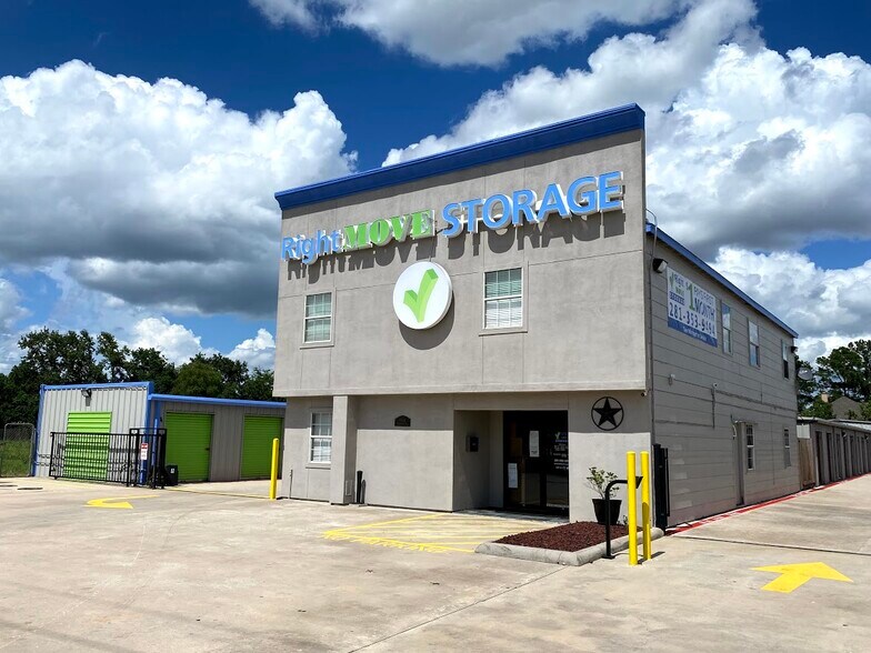 19526 Kuykendahl Rd, Spring, TX à louer - Photo du bâtiment - Image 1 de 11