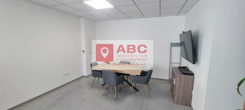 Office in Montpellier for lease - Interior Photo - Image 3 of 5