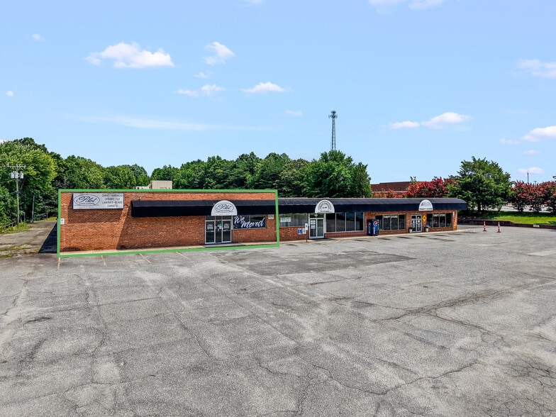 945 NC Highway 66 S, Kernersville, NC for lease - Building Photo - Image 1 of 21