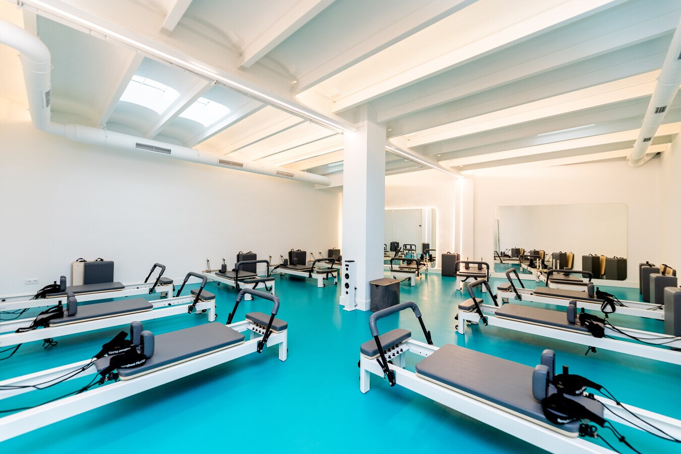 Calle de Cartagena, Madrid, MAD 28028 - - - Interior Photo - Image 1 of 18