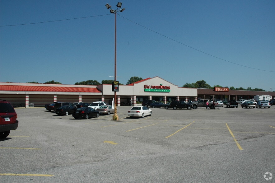 5024-5028 S 1st St, Milan, TN for lease - Primary Photo - Image 1 of 6