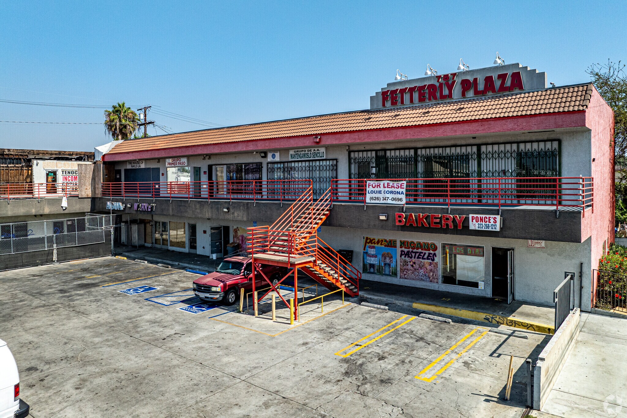 753-759 S Fetterly Ave, Los Angeles, CA à louer Photo principale- Image 1 de 11