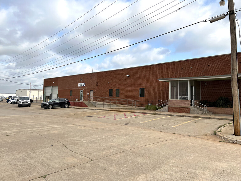 317 NE 31st St, Oklahoma City, OK for lease - Building Photo - Image 1 of 5