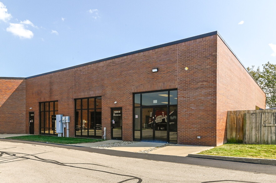 10200-10206 N Lantern Rd, Fishers, IN for lease - Building Photo - Image 1 of 26
