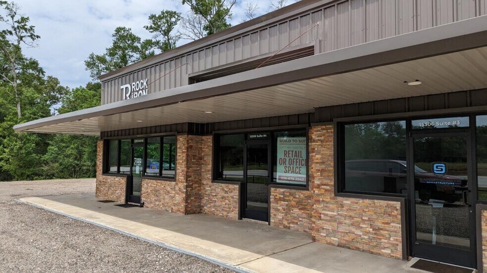 15306 N US Highway 69, Pollok, TX à louer - Photo du bâtiment - Image 3 de 3