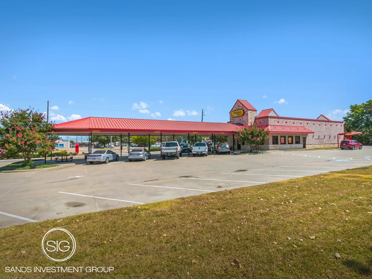 714 E Main St, Allen, TX à vendre Photo du bâtiment- Image 1 de 6