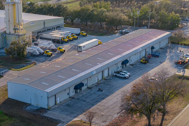 Plus de détails pour 2007 Wood Ct, Plant City, FL - Industriel à vendre