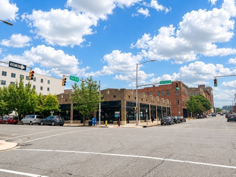 2203-2209 Third Ave N, Birmingham, AL for lease - Building Photo - Image 3 of 8