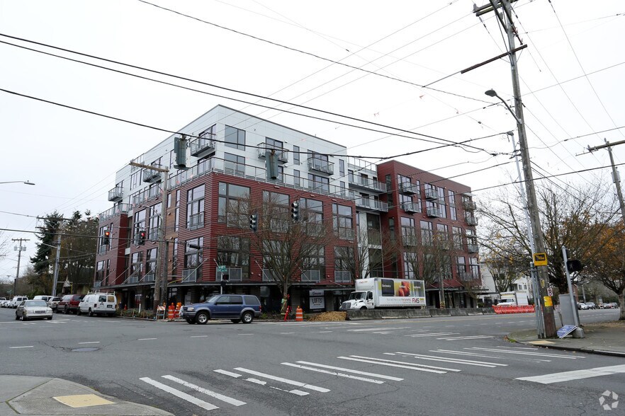 6450 24th Ave NW, Seattle, WA for lease - Building Photo - Image 2 of 131