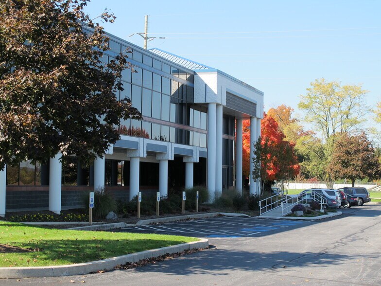 5000 Ritter Rd, Mechanicsburg, PA à louer - Photo du bâtiment - Image 3 de 5