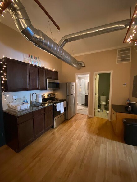 41 Chenango St, Binghamton, NY for sale - Interior Photo - Image 3 of 14