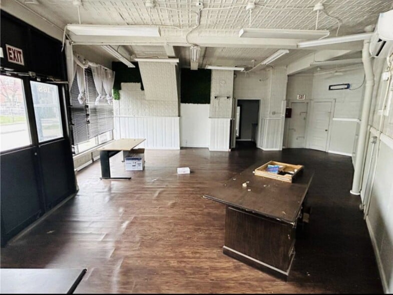 168 Dean St, Providence, RI for lease - Interior Photo - Image 3 of 5