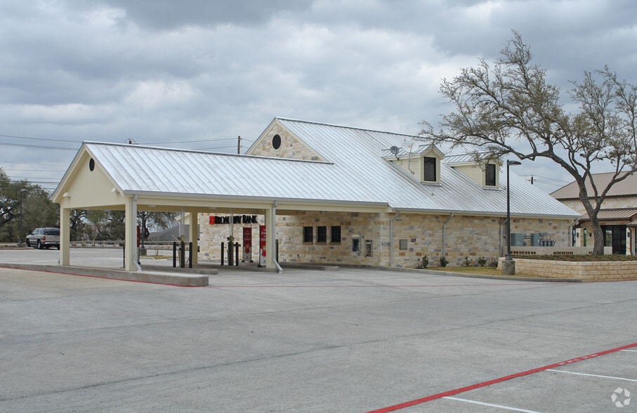 12101 Bee Caves Rd, Austin, TX for lease - Building Photo - Image 2 of 2