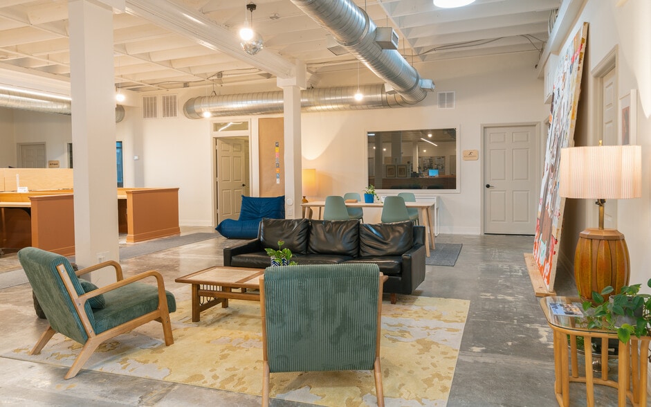 1802 E 3rd Ave, Tampa, FL for lease - Interior Photo - Image 2 of 7