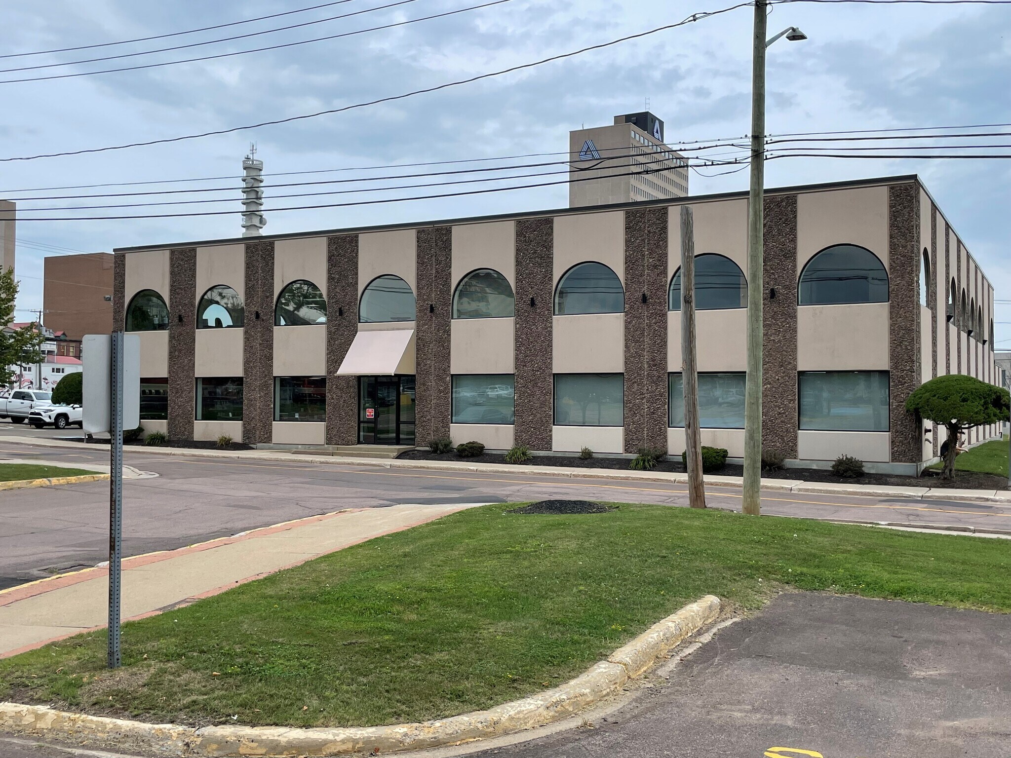 123 Lutz St, Moncton, NB for sale Building Photo- Image 1 of 1