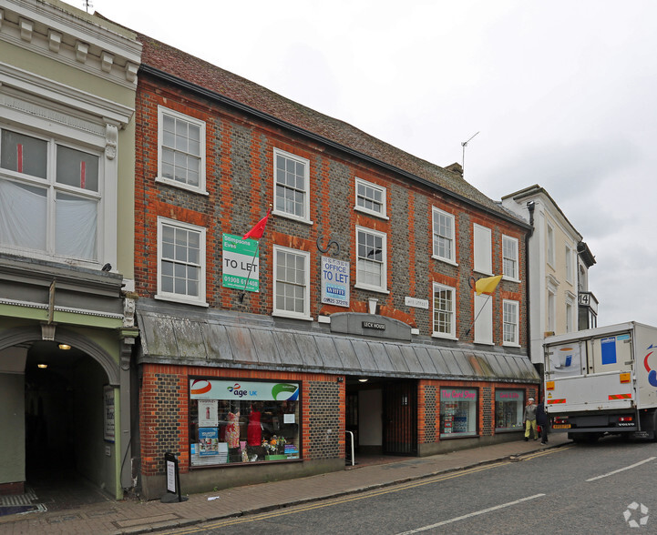 Lake St, Leighton Buzzard à vendre - Photo principale - Image 1 de 1