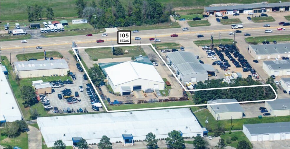 13901 Highway 105 W, Conroe, TX à vendre - Photo du bâtiment - Image 2 de 4