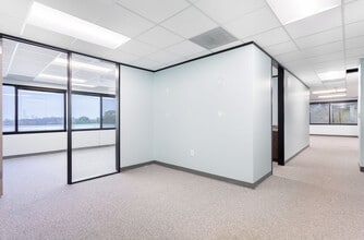 4005 Banister Ln, Austin, TX à louer Photo intérieure- Image 1 de 6