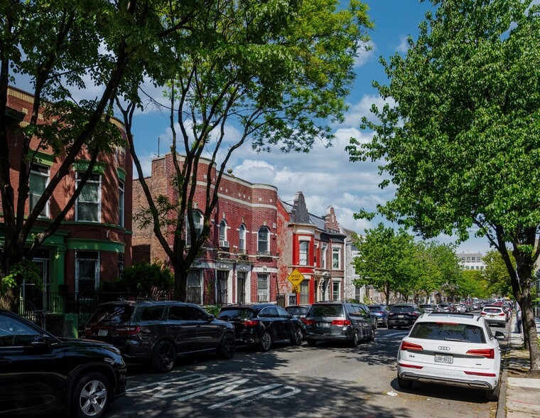 833-837 Manida St, Bronx, NY for sale - Building Photo - Image 3 of 3