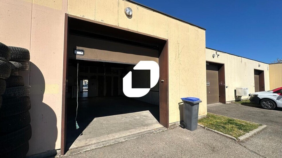 12 Rue Jean Monnet, Eckbolsheim à louer - Photo du bâtiment - Image 1 de 12