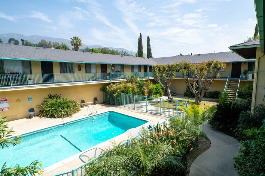 1817 2nd St, Duarte, CA for sale - Building Photo - Image 2 of 20