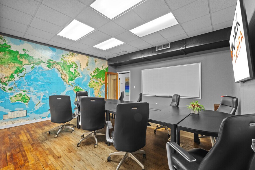 3104 N Armenia Ave, Tampa, FL à louer - Photo intérieure - Image 3 de 34