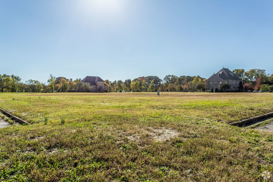 6891 Cobblestone Dr, Southaven, MS à vendre - Photo principale - Image 1 de 1