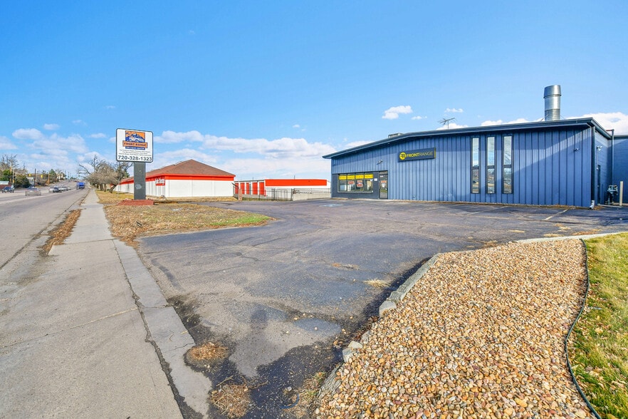 4560 S Federal Blvd, Englewood, CO à vendre - Photo du bâtiment - Image 3 de 49