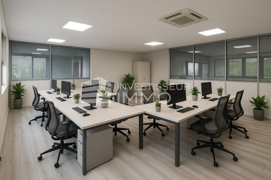 Office in Noisy Le Grand for lease - Interior Photo - Image 1 of 5