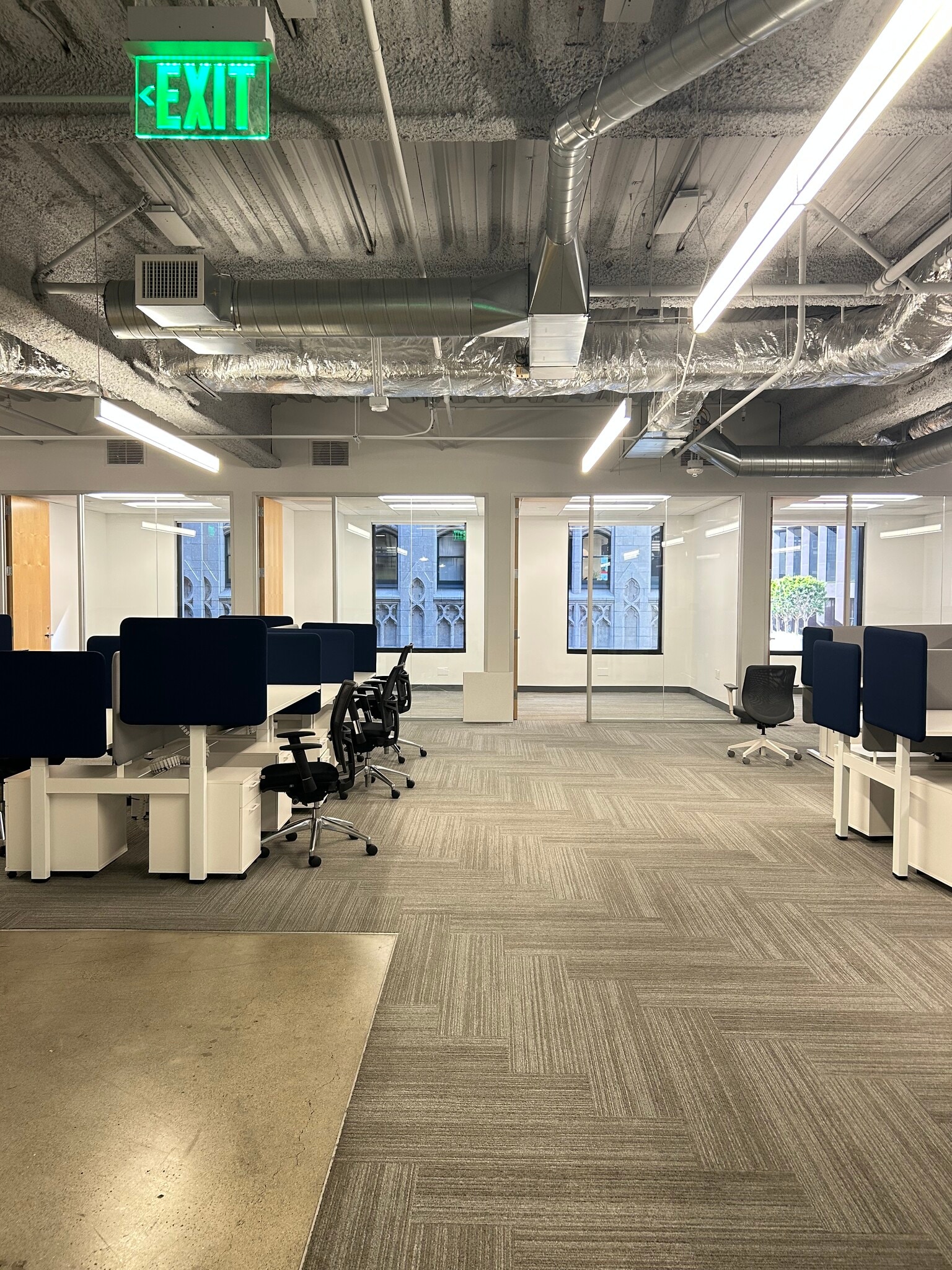 250 Montgomery St, San Francisco, CA for lease Interior Photo- Image 1 of 4