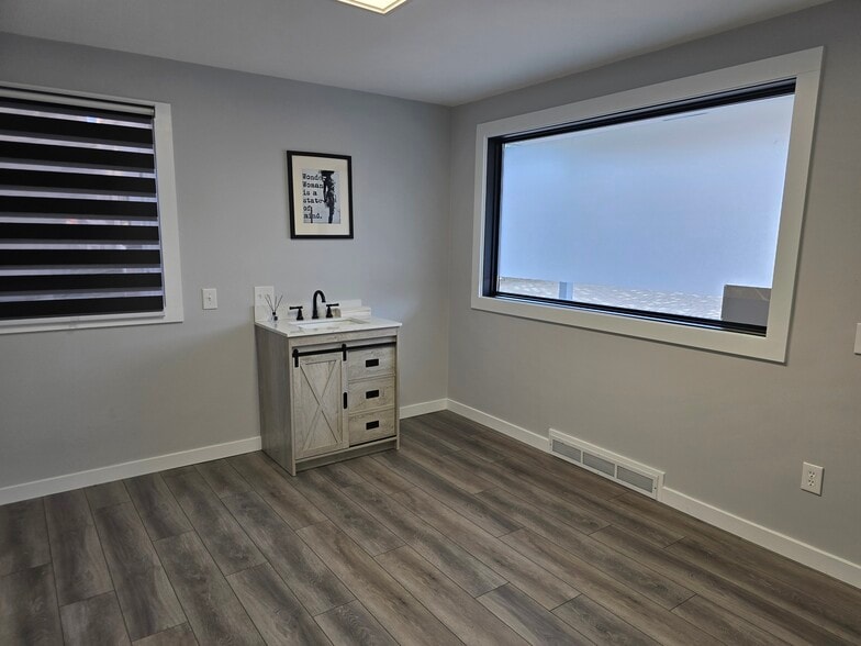 4 Park Lane Rd, New Milford, CT à louer - Photo intérieure - Image 3 de 5