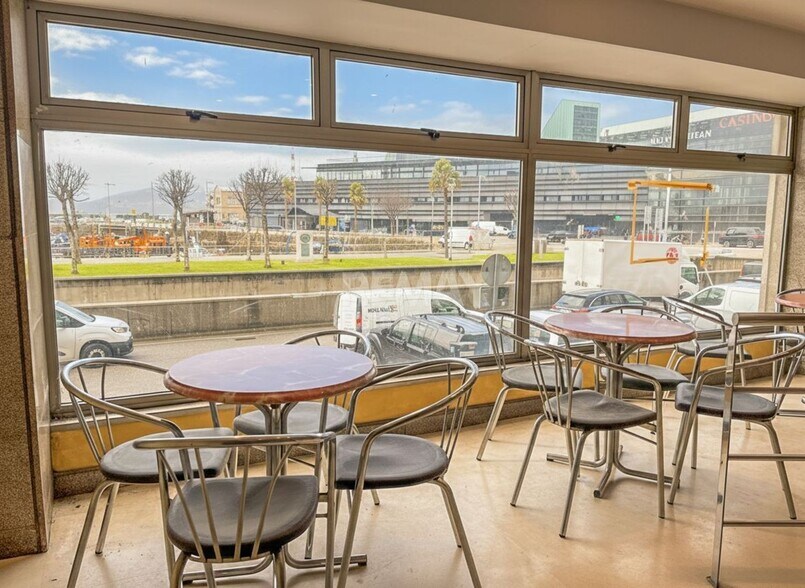 Commerce de détail dans Vigo, Pontevedra à vendre - Photo du bâtiment - Image 3 de 27