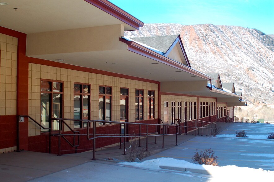 2550 Highway 82, Glenwood Springs, CO à vendre - Photo du bâtiment - Image 3 de 59