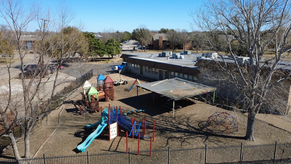 300 S Bowser Rd, Richardson, TX for sale - Building Photo - Image 3 of 6