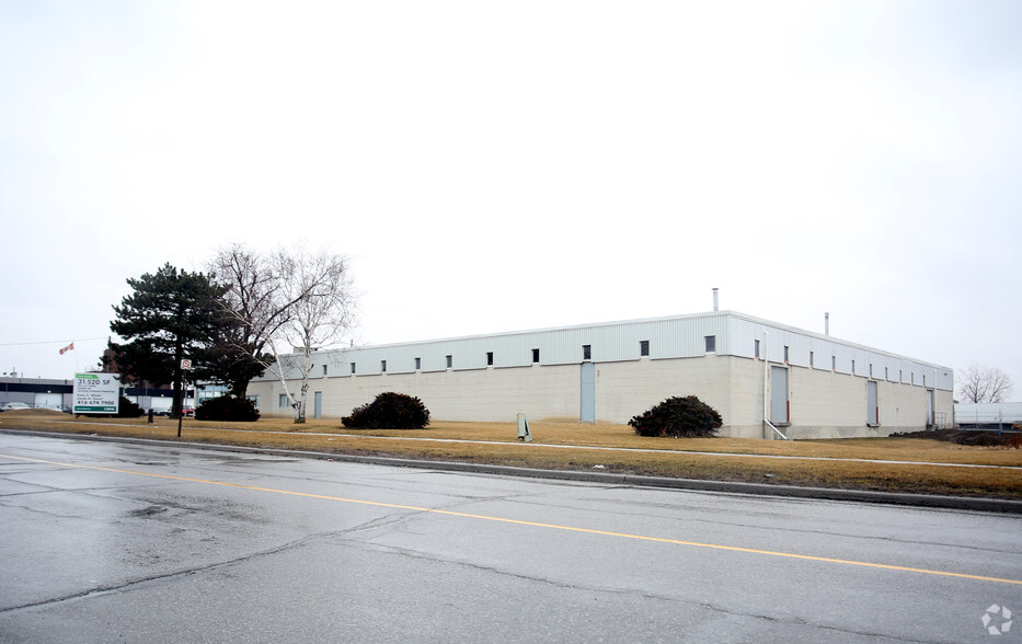 115 East Dr, Brampton, ON for lease - Building Photo - Image 2 of 2