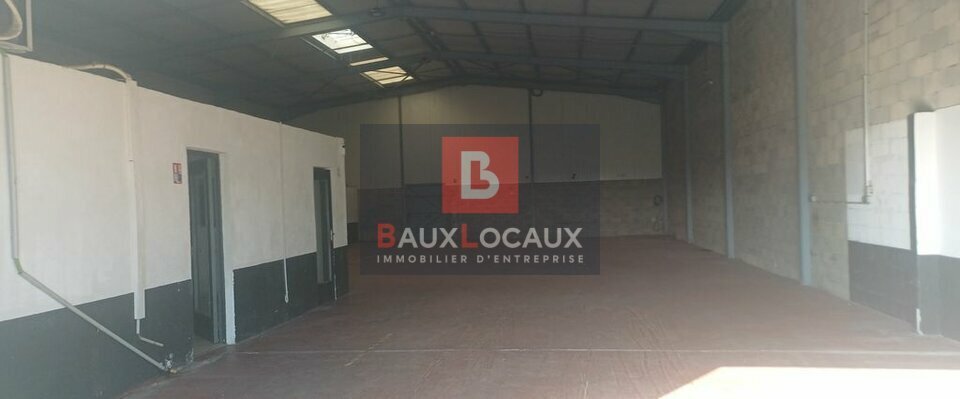 Flex in Saint-Gilles for lease - Interior Photo - Image 2 of 9