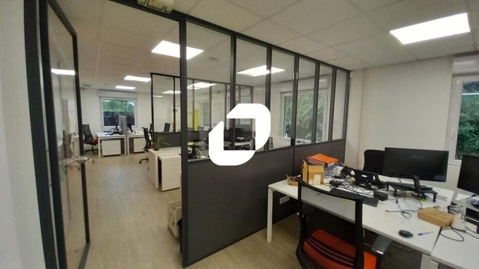 Bureau dans Lille à louer - Photo intérieure - Image 2 de 9
