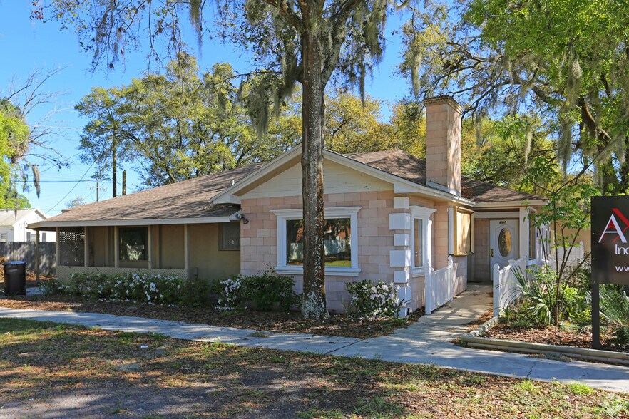 205-207 N Church Ave, Mulberry, FL à louer - Photo principale - Image 1 de 6