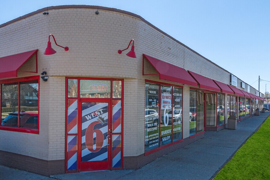 19801-19845 W McNichols Rd, Detroit, MI à louer - Photo du bâtiment - Image 2 de 3