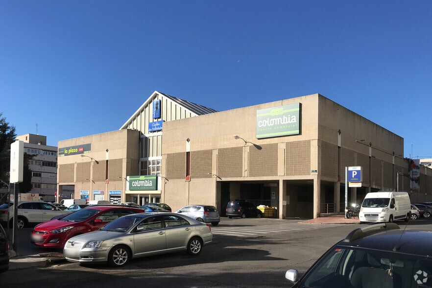 Avenida de Bucaramanga, 2, Madrid, Madrid for lease - Building Photo - Image 2 of 4