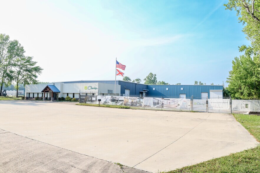 100 Jeanette Barrett Industrial Blvd, Wetumpka, AL à louer - Photo du bâtiment - Image 2 de 12