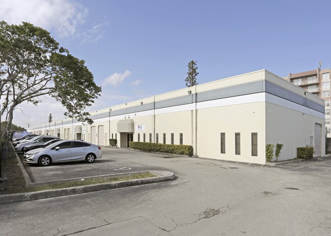 Plus de détails pour 1803-1897 NE 146th St, Miami, FL - Industriel à louer