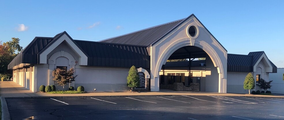 727 US 31W Byp, Bowling Green, KY for lease - Building Photo - Image 1 of 3