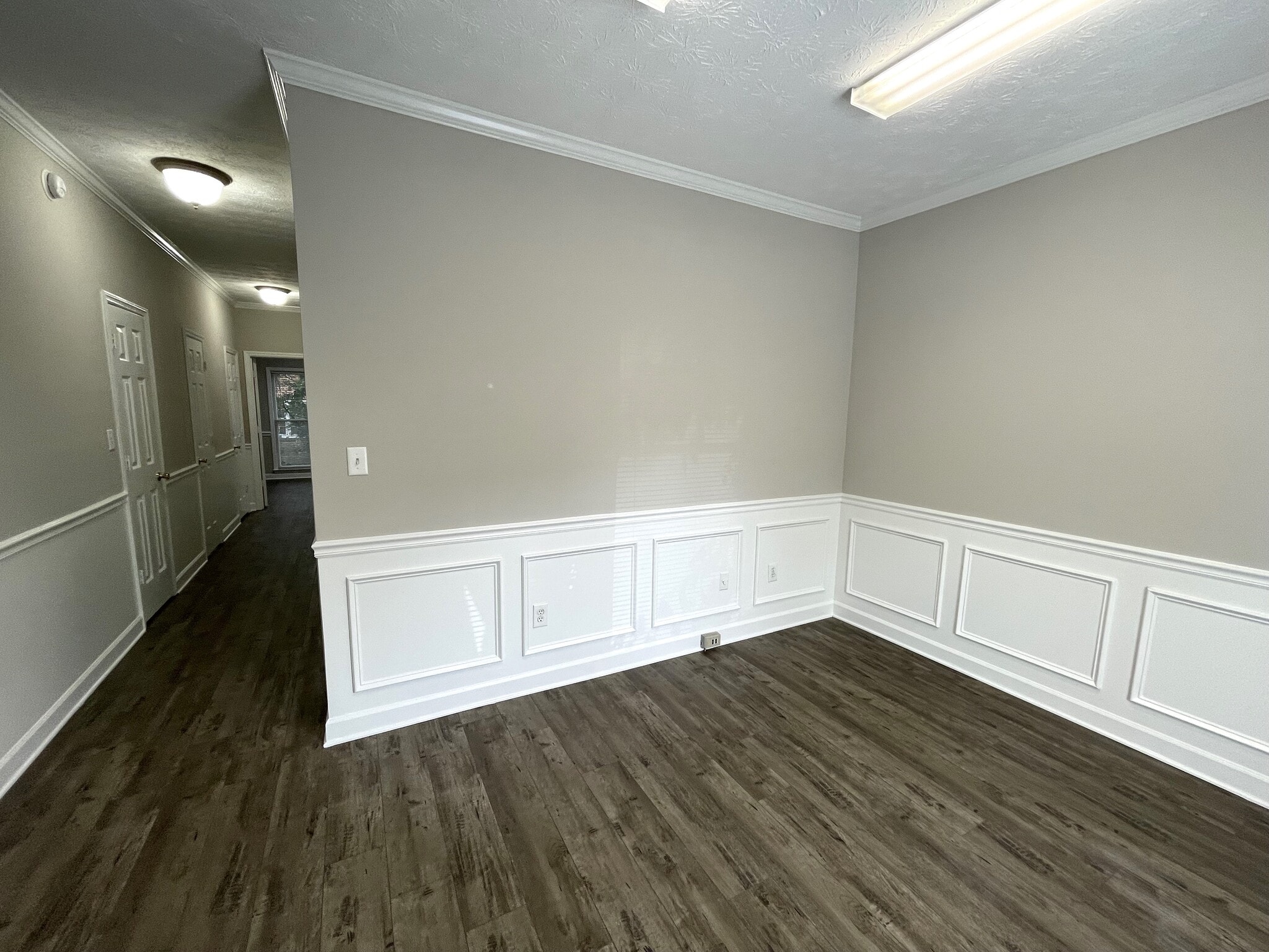 2350 Prince Ave, Athens, GA for lease Interior Photo- Image 1 of 9