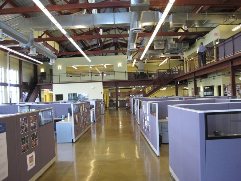 220-224 W Station Square Dr, Pittsburgh, PA for lease - Interior Photo - Image 3 of 13