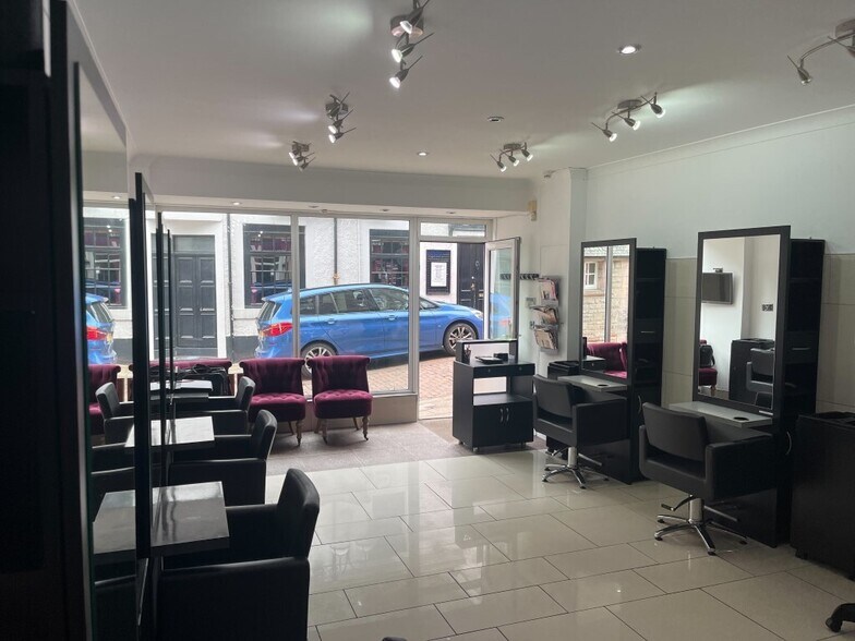 Music Hall Ln, Dunfermline à louer - Photo du bâtiment - Image 2 de 5