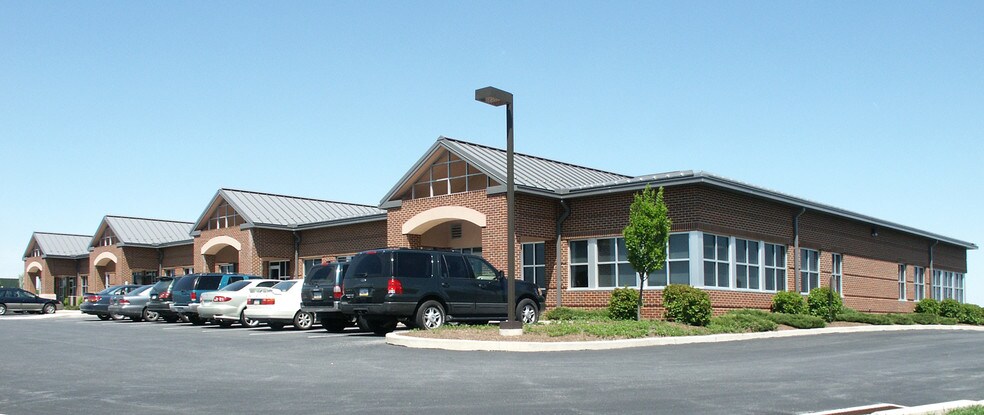 495 Highland Blvd, Coatesville, PA à louer - Photo du bâtiment - Image 3 de 3