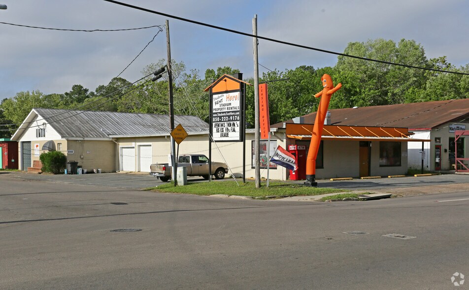 1309 Jackson Bluff Rd, Tallahassee, FL à vendre - Photo du bâtiment - Image 3 de 8