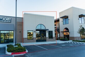 2860 Military dr, San Antonio, TX for lease Interior Photo- Image 1 of 26